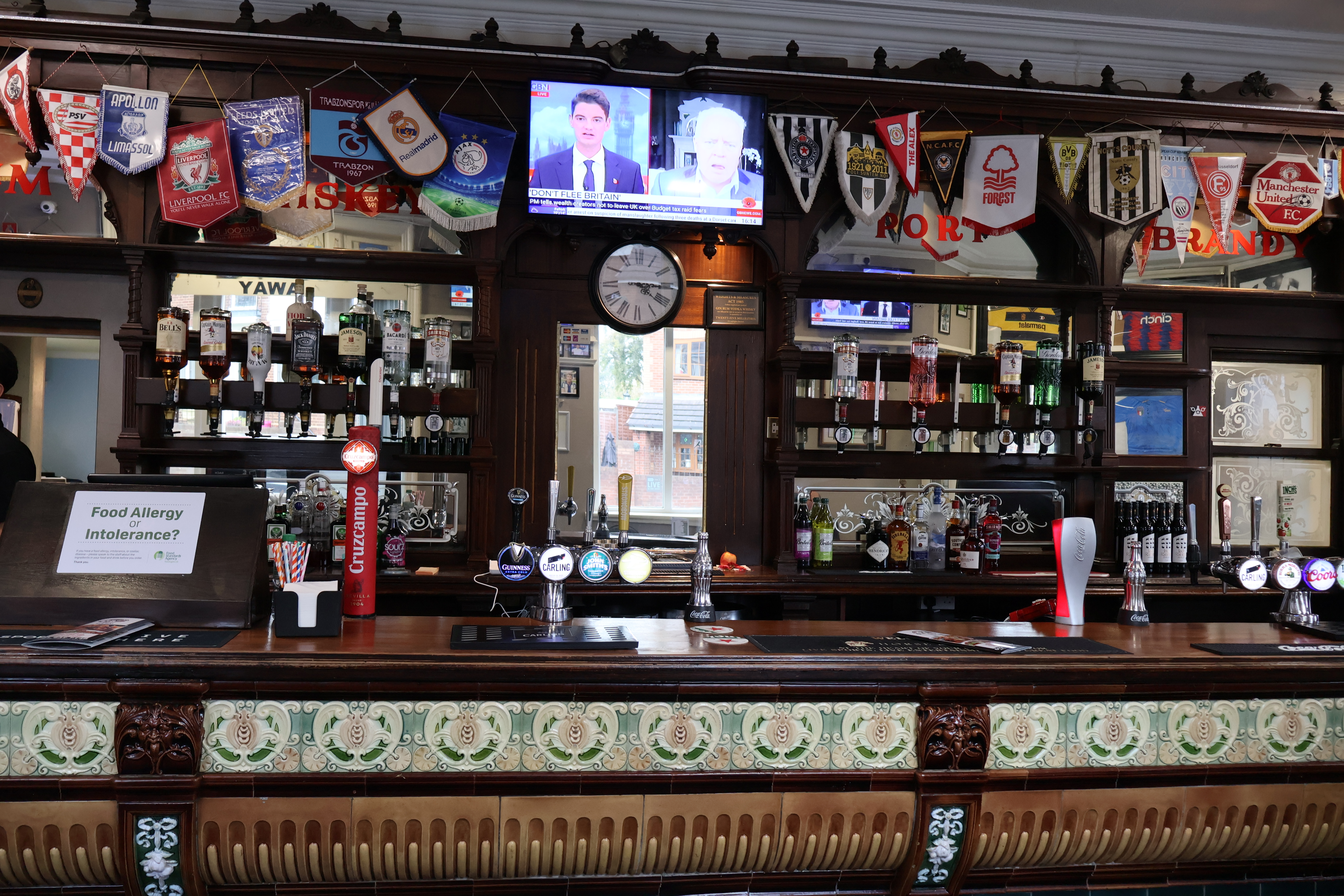 Horse and Jockey Interior